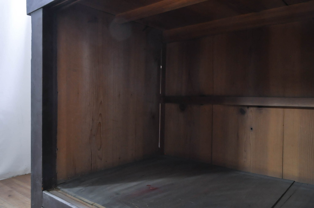 アンティーク家具　和の空間を引き立てる収納箪笥(キャビネット、水屋箪笥、夜具箪笥、布団箪笥)(R-036636)
