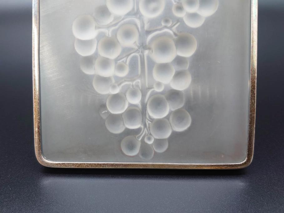 アンティーク　1920年代　レア　ルネ・ラリック(R.LALIQUE)　マスカット(葡萄)　珍しいデザインながらも取り入れやすいメニューホルダー(メニュー立て、メニュースタンド、ガラス、ギャルリーオルフェ(GALERIE ORPHEE)、案内、看板、箱付き)(R-072304)