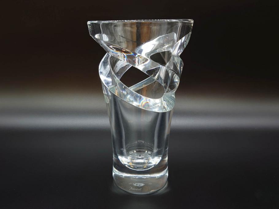 フランス　Baccarat　バカラ　トルネード　斬新なデザインが高級感溢れるフラワーベース(花瓶、花入、花器、フルレッドクリスタルガラス)(R-072306)