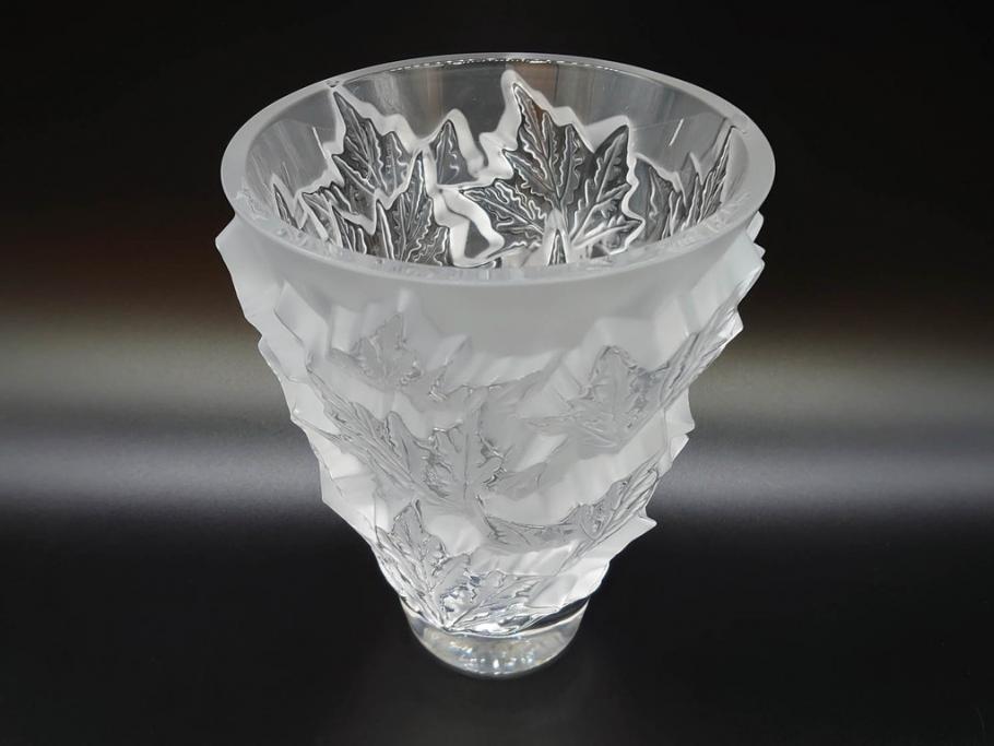 フランス　LALIQUE(ラリック)　シャンゼリゼ　クリスタル　繊細なデザインが輝きを放つフラワーベース(花瓶、花入、花器、ガラス、箱付き)(R-072308)