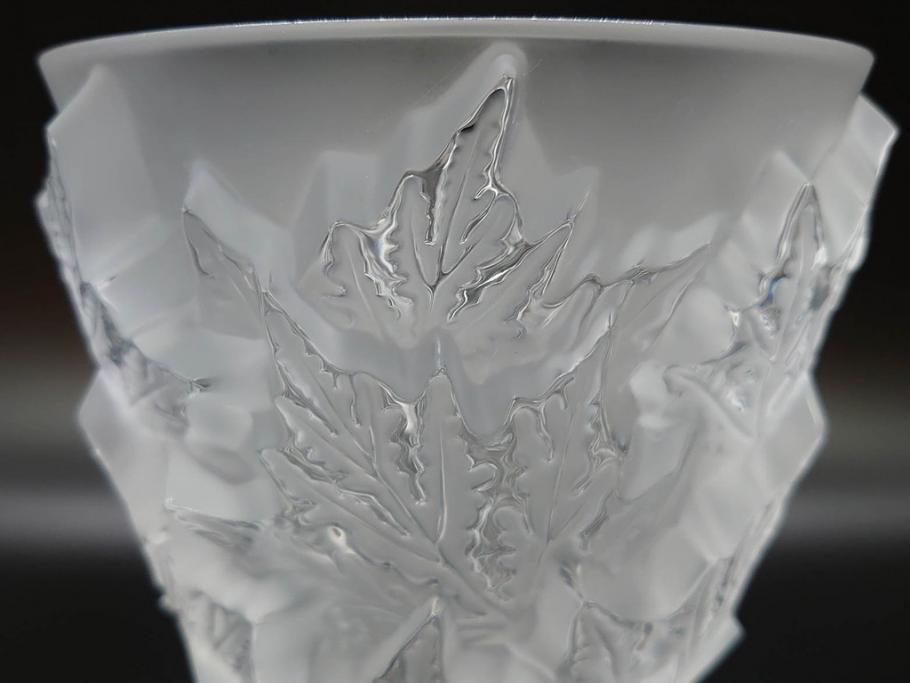 フランス　LALIQUE(ラリック)　シャンゼリゼ　クリスタル　繊細なデザインが輝きを放つフラワーベース(花瓶、花入、花器、ガラス、箱付き)(R-072308)