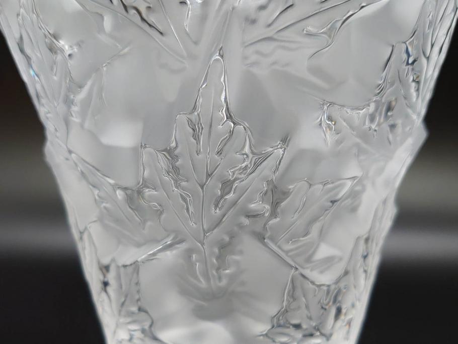 フランス　LALIQUE(ラリック)　シャンゼリゼ　クリスタル　繊細なデザインが輝きを放つフラワーベース(花瓶、花入、花器、ガラス、箱付き)(R-072308)