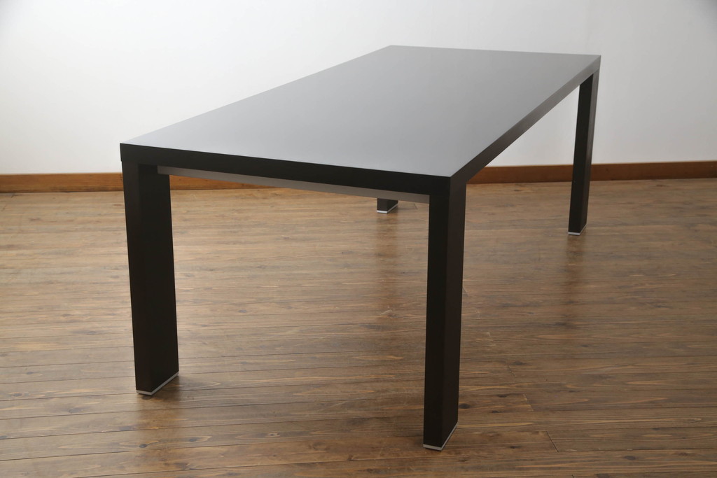 中古 Cassina(カッシーナ) Hannes Wettstein(ハンス・ウェッツ 中古 Cassina(カッシーナ) Hannes Wettstein(ハンス・ウェッツ