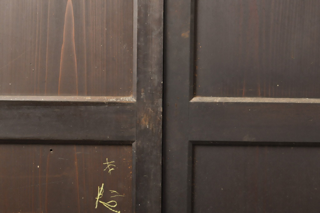アンティーク建具　杉材　明治期からの歴史が刻み込まれた帯戸4枚セット(板戸、引き戸、建具)(R-059117)