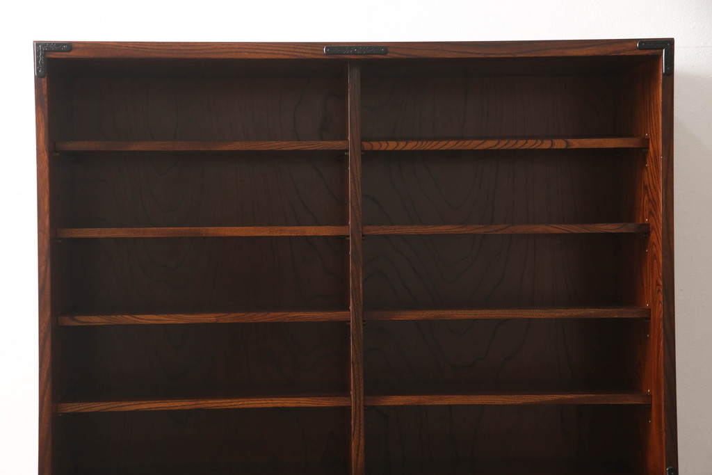中古　超美品　岩谷堂箪笥　格子のデザインと美しい杢目が上質な和の雰囲気を醸し出す食器棚(キャビネット、収納棚、水屋箪笥、茶棚)(定価約70万円)(R-052337)