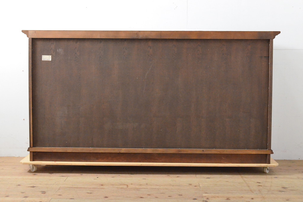 中古　美品　渡部木工　エスカルゴ　ナラ材　凝った造りが素敵なサイドボード(定価約50万円)(収納棚、戸棚、リビングボード)(R-059469)