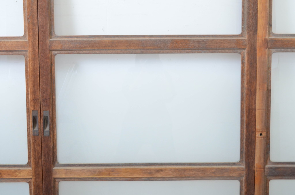 アンティーク建具　シンプルなデザインで取り入れやすいガラス戸4枚セット(引き戸)(R-064265)