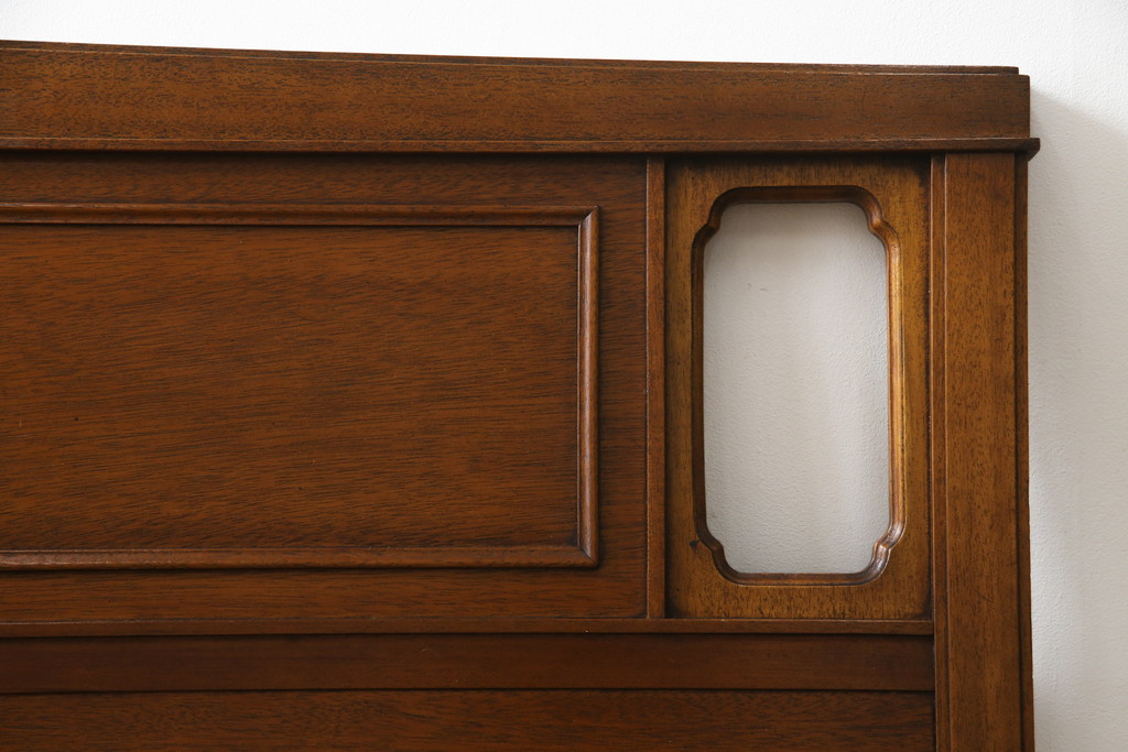 中古　DREXEL HERITAGE(ドレクセルヘリテイジ)　Triune(トライユン)　落ち着いた雰囲気づくりを叶えるベッド(セミダブル)(R-062415)