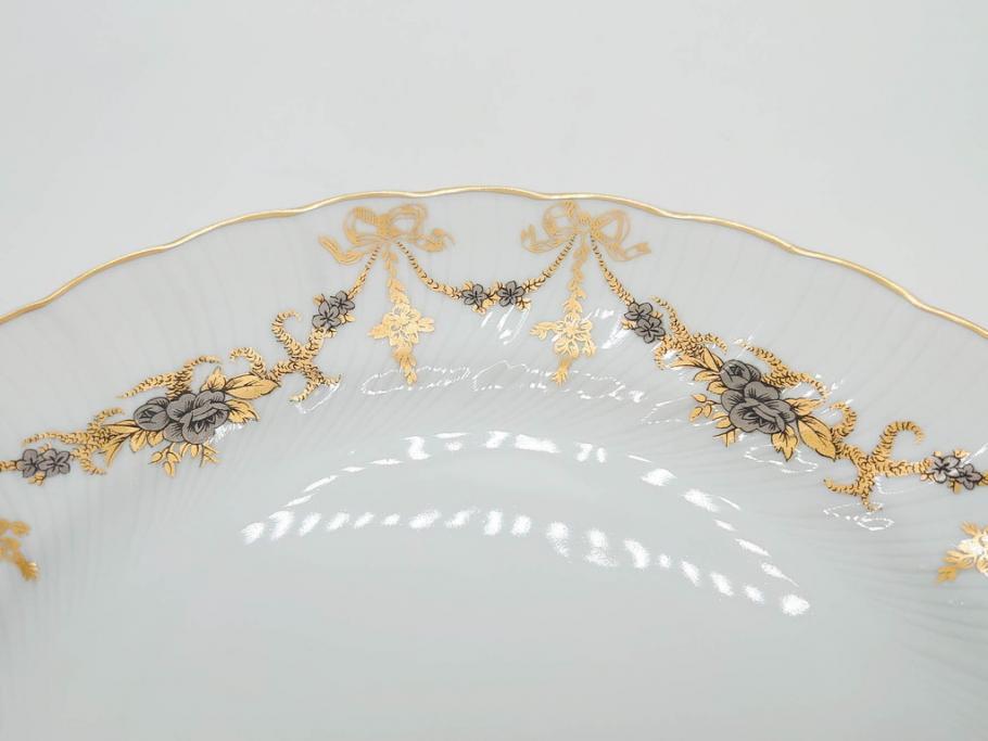 フランス　BERNARDAUD(ベルナルド)　LIMOGES(リモージュ)　マリー・テレーズ　細かな花のガーランドが装飾された優雅なプレート4枚セット(MARIE THERESE、リボン、花、フラワー、金彩、中皿、磁器、洋食器)(R-078638)