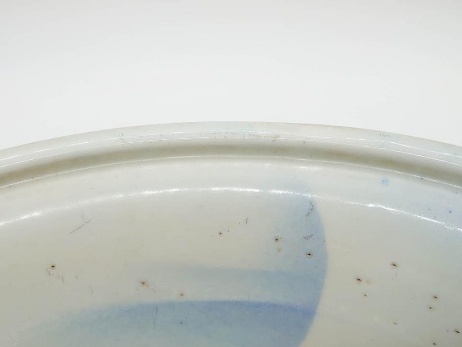 明治〜大正期　涼やかな鯉のデザインが目を引く手水鉢(深鉢、水瓶、水甕、染付、魚、笹、菊唐草、和食器)(R-078639)