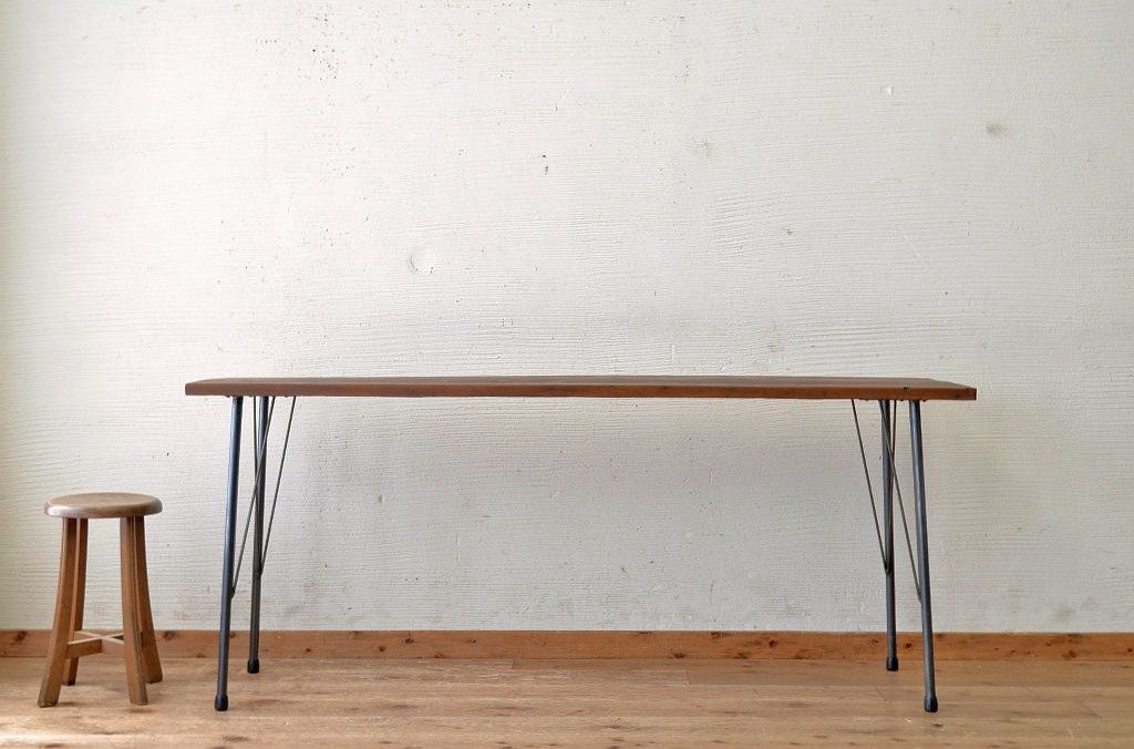 アンティーク家具　☆古い一枚板の鉄脚テーブル1　(机、作業台)