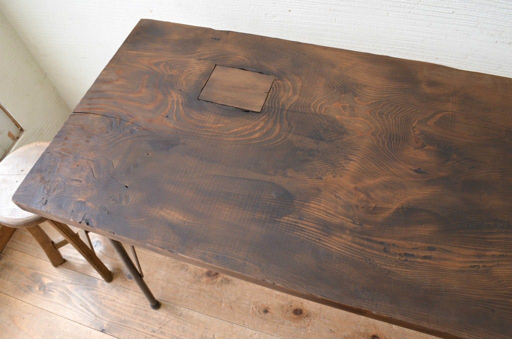 アンティーク家具　古い一枚板の鉄脚テーブル4　(机、作業台)