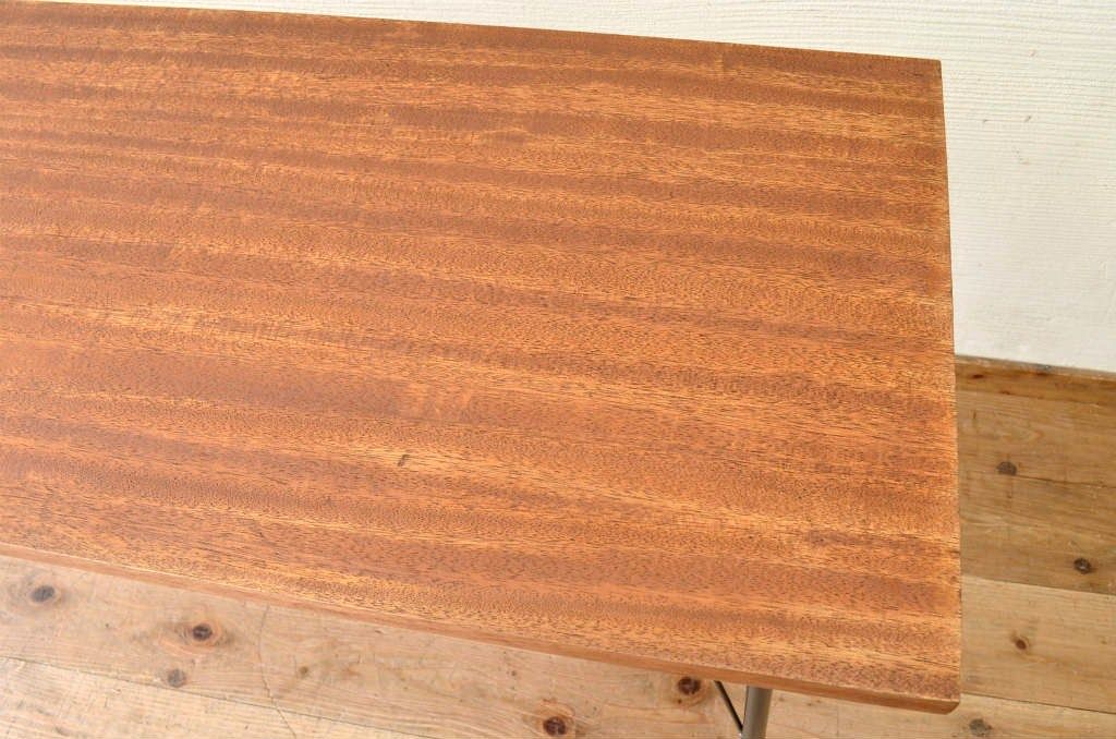 アンティーク家具　古い一枚板の鉄脚テーブル12　(机、作業台)