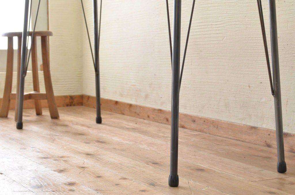 アンティーク家具　古い一枚板の鉄脚テーブル14　(机、作業台)