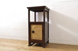 中古　美品　松本民芸家具　どこかレトロな雰囲気も感じる90型茶タンス(サイドボード、戸棚、収納棚)(定価約44万円)(R-070056)