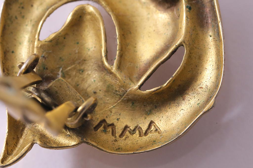 ヴィンテージ雑貨　MMA(Metropolitan Museum of Art)　ビンテージイヤリング(魚、イルカ、アクセサリー)(R-041784)