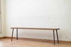 アンティーク家具　古い一枚板の鉄脚アンティークベンチ4　(長椅子)
