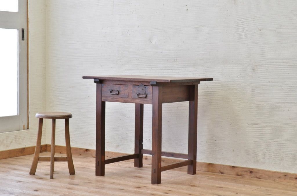 アンティーク家具　古い木の使い込まれたアンティーク作業台(テーブル)