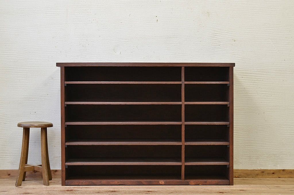 アンティーク家具　★古い木のアンティーク下駄箱(飾り棚)