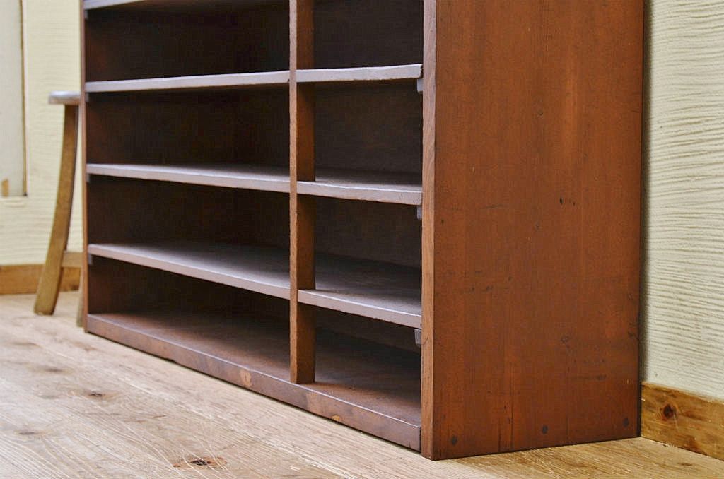 アンティーク家具　★古い木のアンティーク下駄箱(飾り棚)