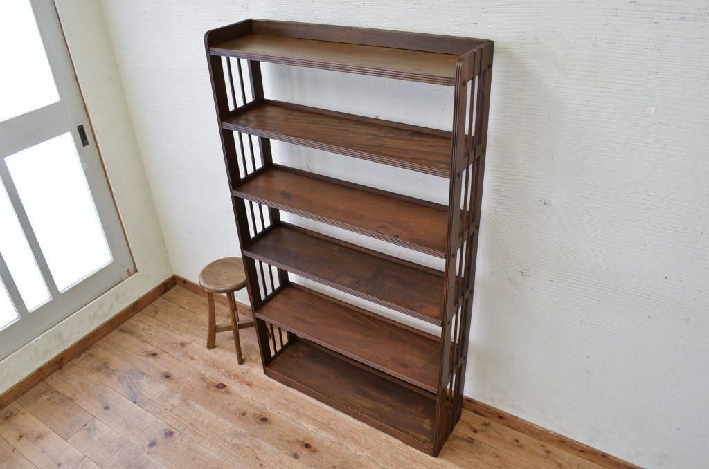 アンティーク家具　★古い木のアンティーク本棚(飾り棚)