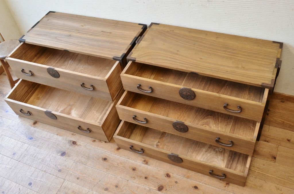 ☆美品!古い木味の二段重ね五丁引き時代箪笥