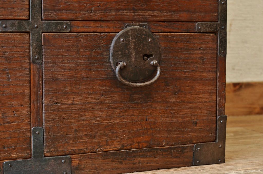 アンティーク家具　古民具　骨董　珍しいデザインのアンティーク小箪笥