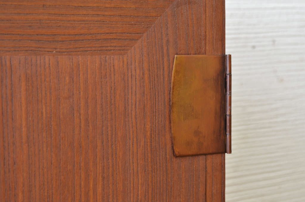 アンティーク家具　古い木のシンプルな観音開き時代箪笥ローボード