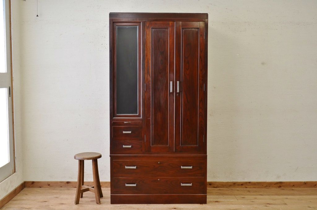 美品!古い欅材の漆の綺麗なワードローブ(洋服箪笥)