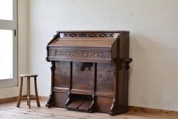 ジャンク品!古いヤマハ製(山葉)のアンティークオルガン