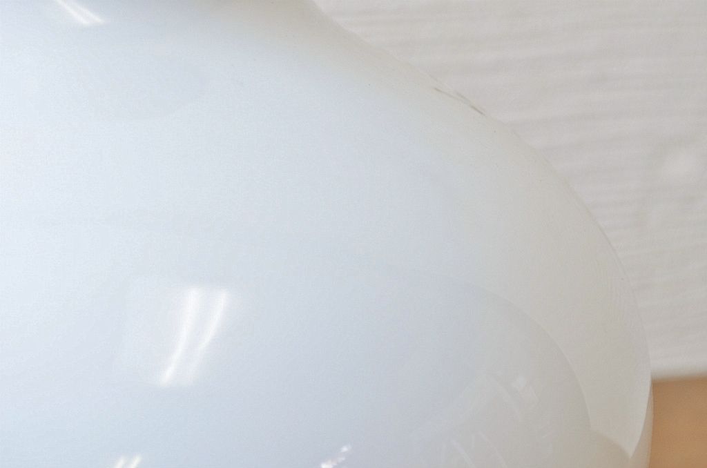 中古美品　定価20000円　深川製花瓶(有田焼)