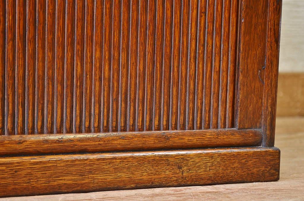 アンティーク家具　総楢材!上質なシャッター書類棚(小引き出し、蛇腹)