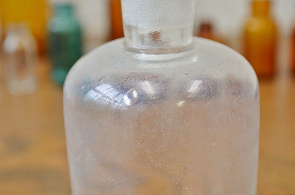 古いガラス瓶25本セット(目薬瓶、酒瓶)