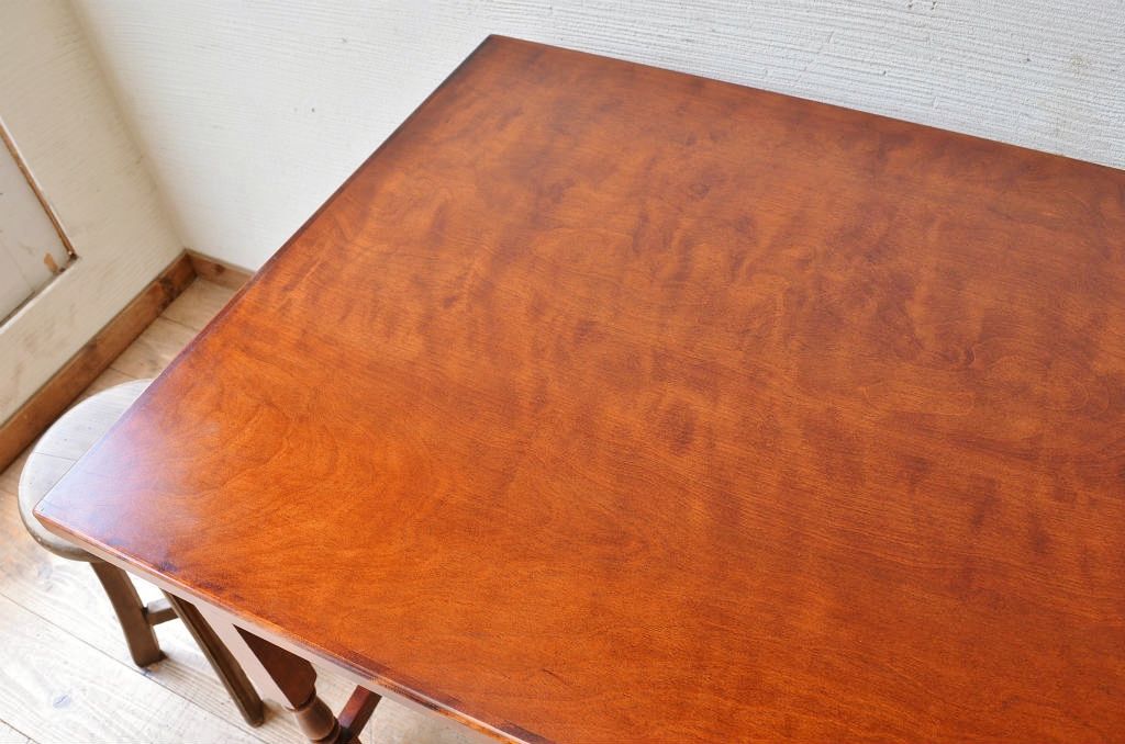 アンティーク家具　メーカー不明　作りの良いデスク(机、在宅ワーク、在宅用テーブル)