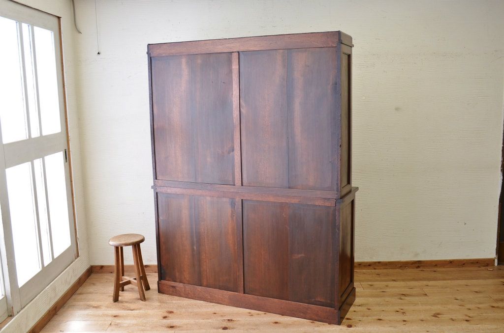 アンティーク家具　◇古いナラ材の上質な結霜ガラスアンティーク食器棚(収納棚)