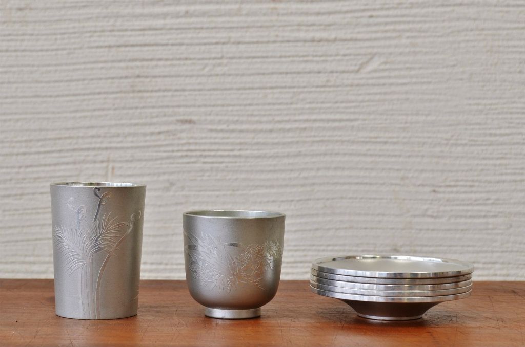 アンティーク家具　○大正昭和初期　錦製品3点セット　高山錫器　茶托