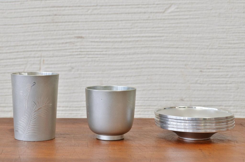 アンティーク家具　○大正昭和初期　錦製品3点セット　高山錫器　茶托
