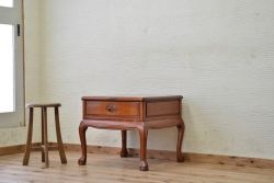 中古　唐木製の高級サイドテーブル