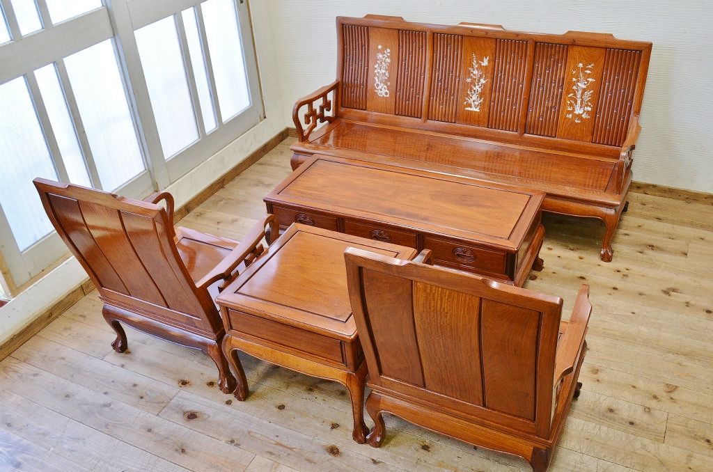 中古　唐木製の高級センターテーブル
