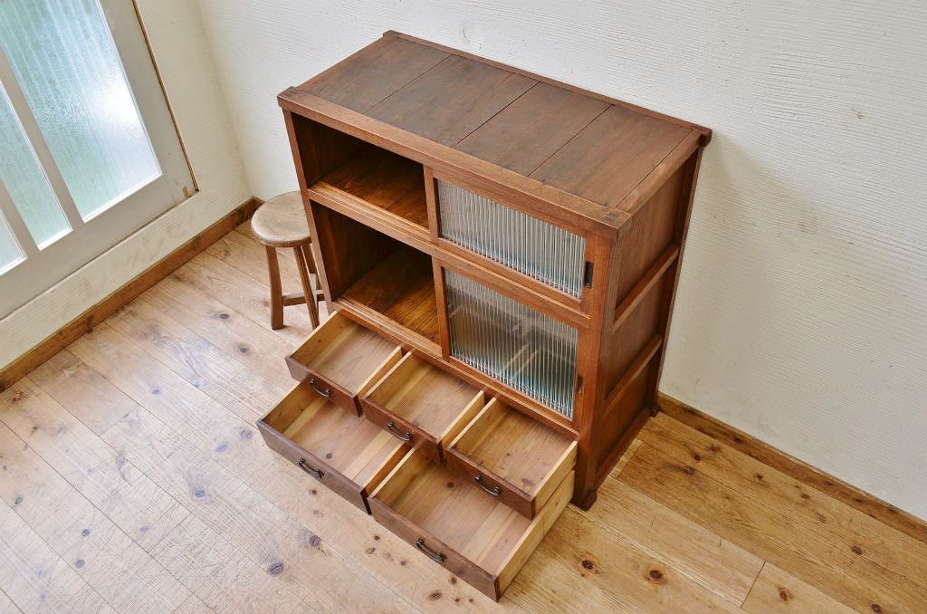 アンティーク家具　前面欅!モールガラスアンティーク収納棚(食器棚)
