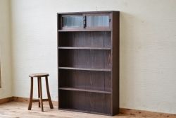 アンティーク家具　希少!珍しいデザインのモールガラス本棚(飾り棚)
