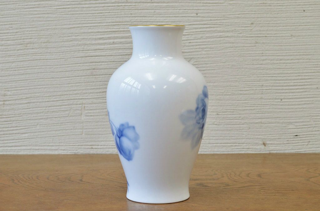 中古!大倉陶園花瓶2点セット(ブルーローズ)