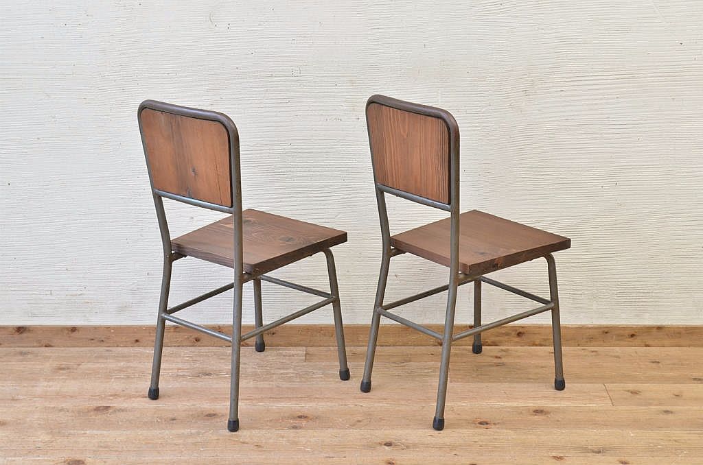 アンティーク家具　古い鉄脚のシンプルな椅子(イス)2