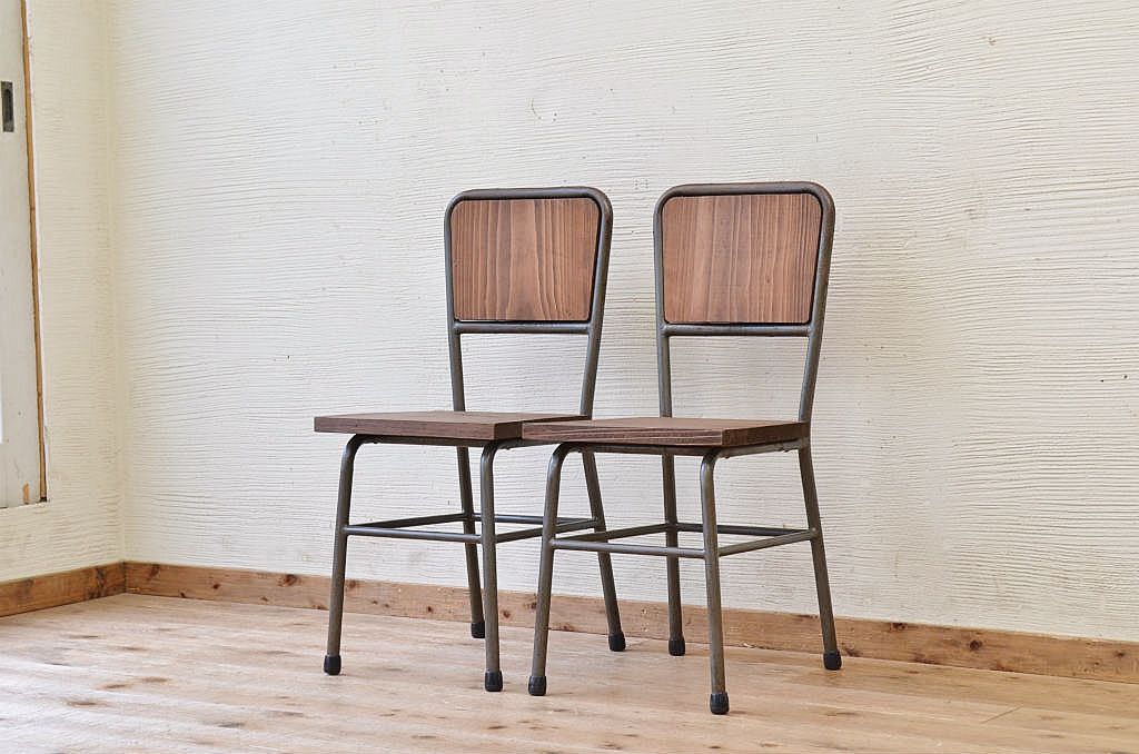 アンティーク家具　古い鉄脚のシンプルな椅子(イス)3