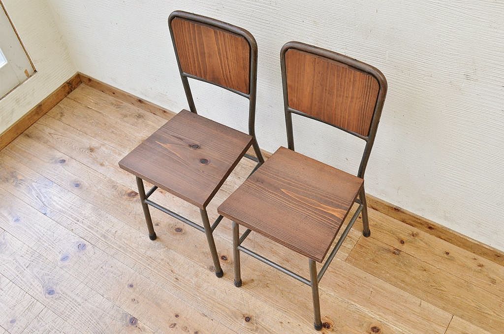 アンティーク家具　古い鉄脚のシンプルな椅子(イス)3