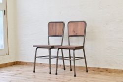 アンティーク家具　古い鉄脚のシンプルな椅子(イス)4