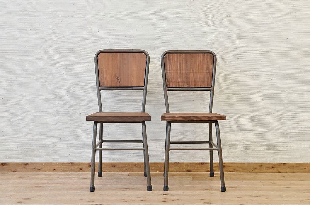 アンティーク家具　古い鉄脚のシンプルな椅子(イス)20