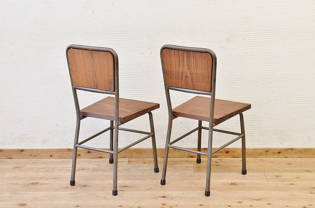 アンティーク家具　古い鉄脚のシンプルな椅子(イス)20