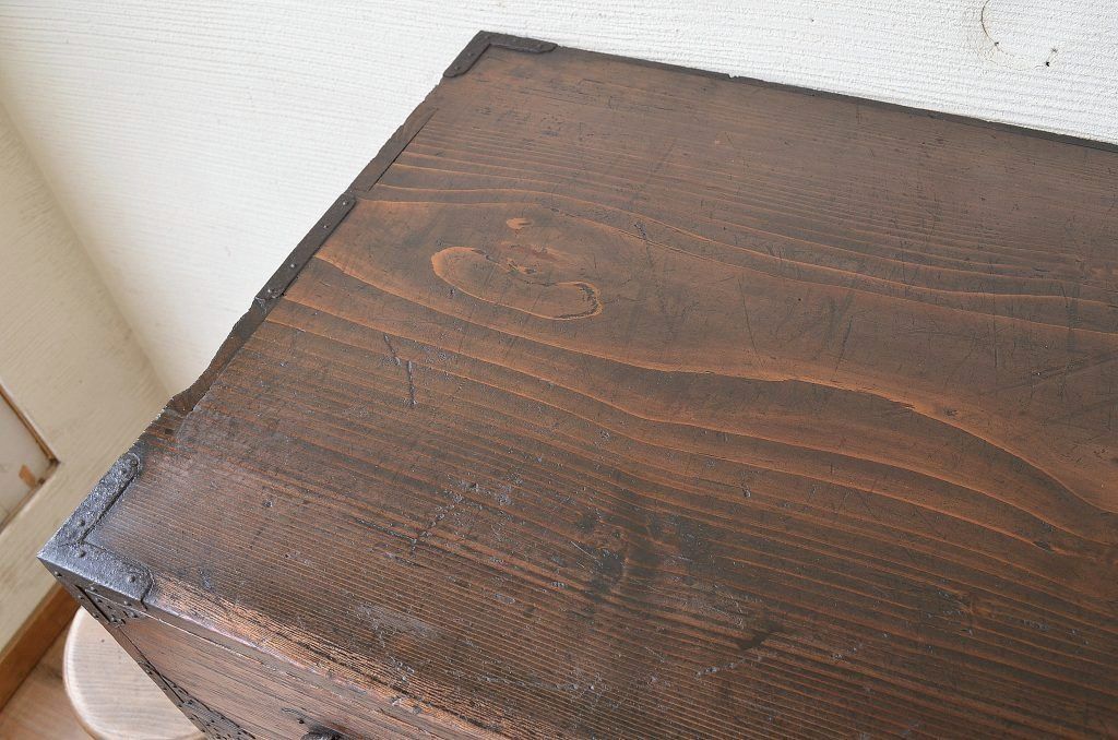 アンティーク家具　古民具　骨董　大振りな時代箪笥