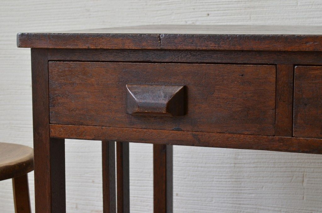 アンティーク家具　古い木のシンプルなアンティーク平机(テーブル)